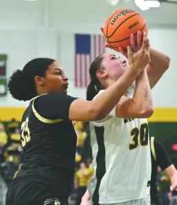 Cold shooting woes: Despite making 17 steals, Wildcats women lose opener 56-35